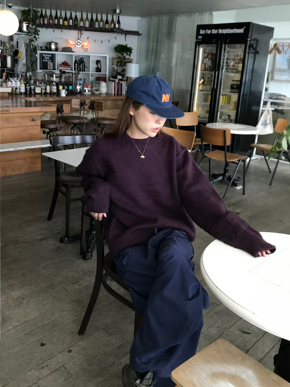 긴팔 티셔츠 모델 착용 이미지-S1L31