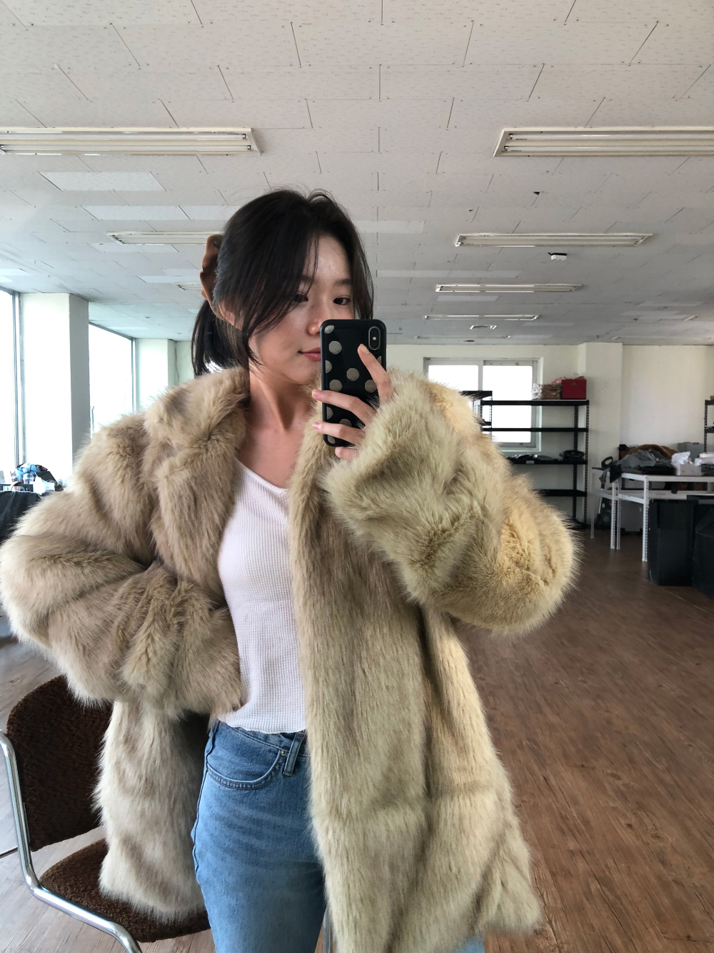 코트 모델 착용 이미지-S1L48