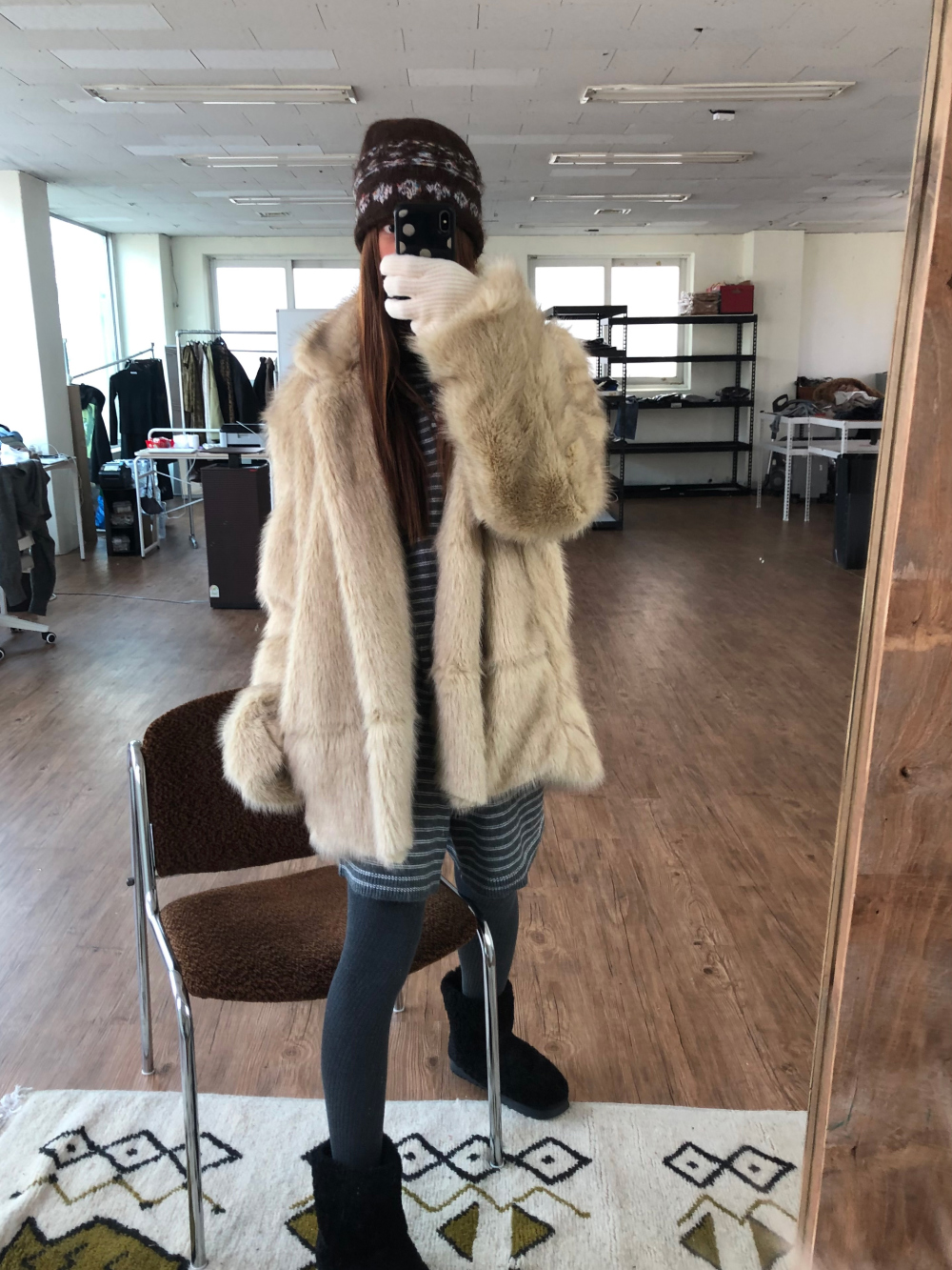 코트 모델 착용 이미지-S1L54