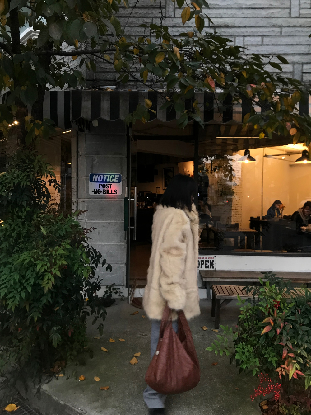 코트 모델 착용 이미지-S1L17