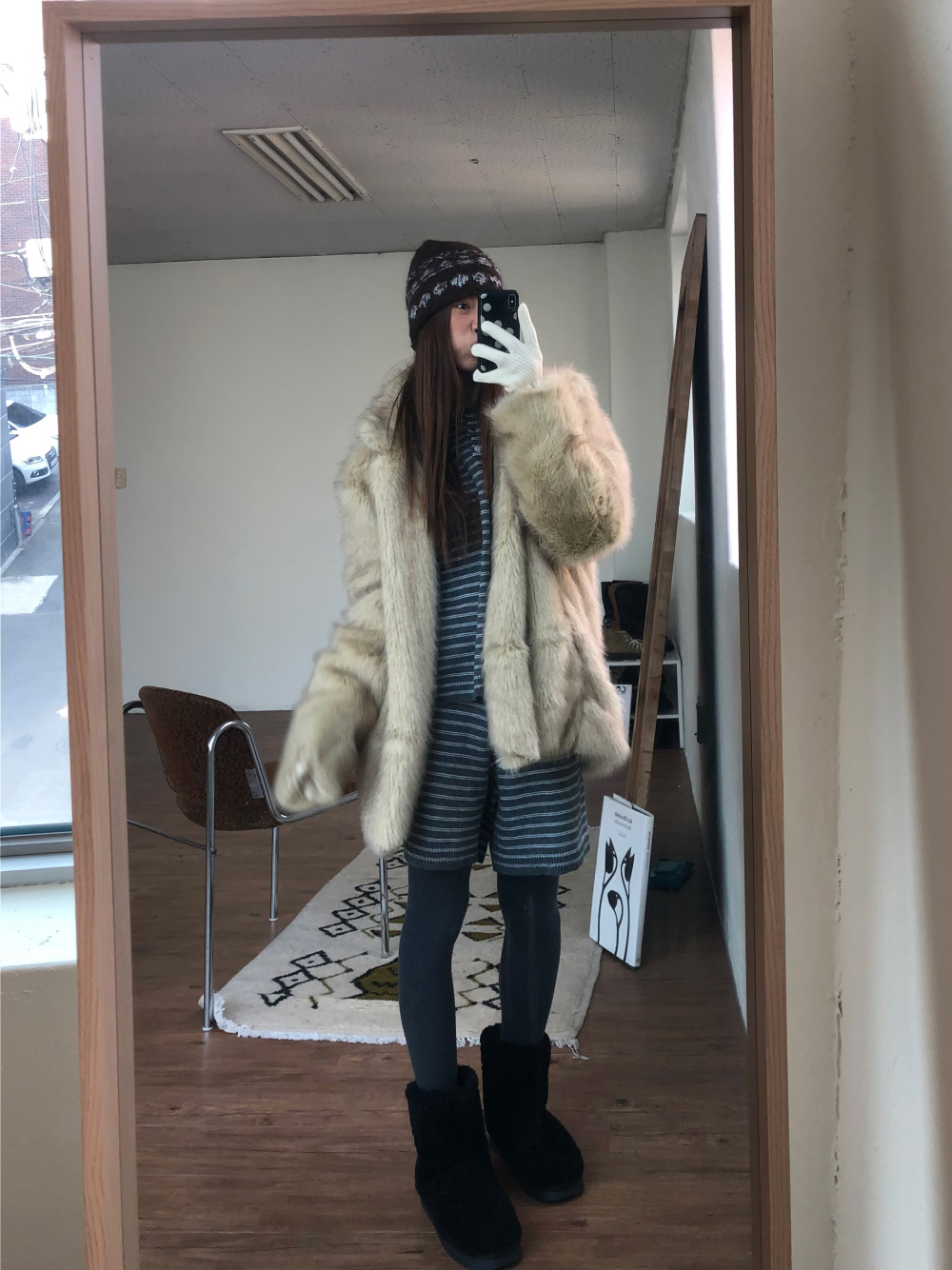 코트 모델 착용 이미지-S1L56