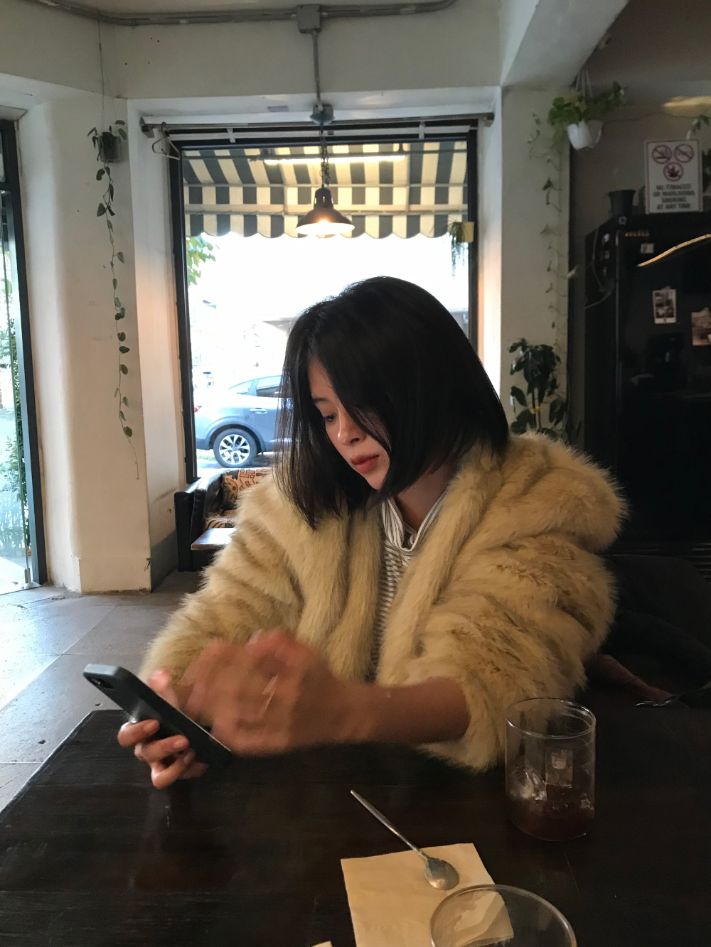 코트 모델 착용 이미지-S1L27