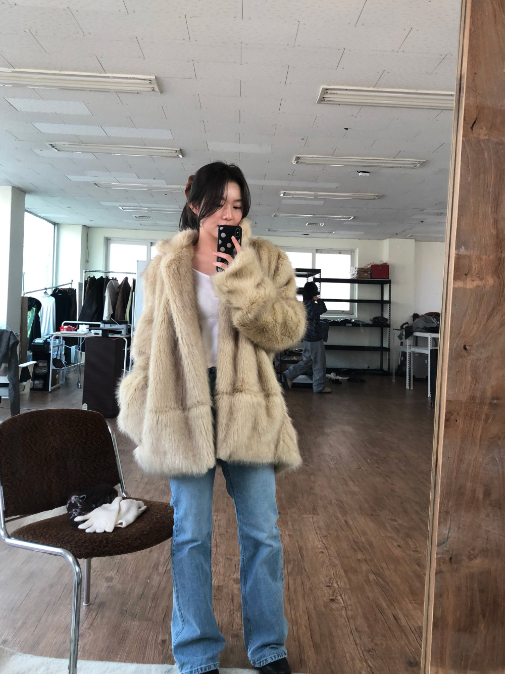 코트 모델 착용 이미지-S1L18