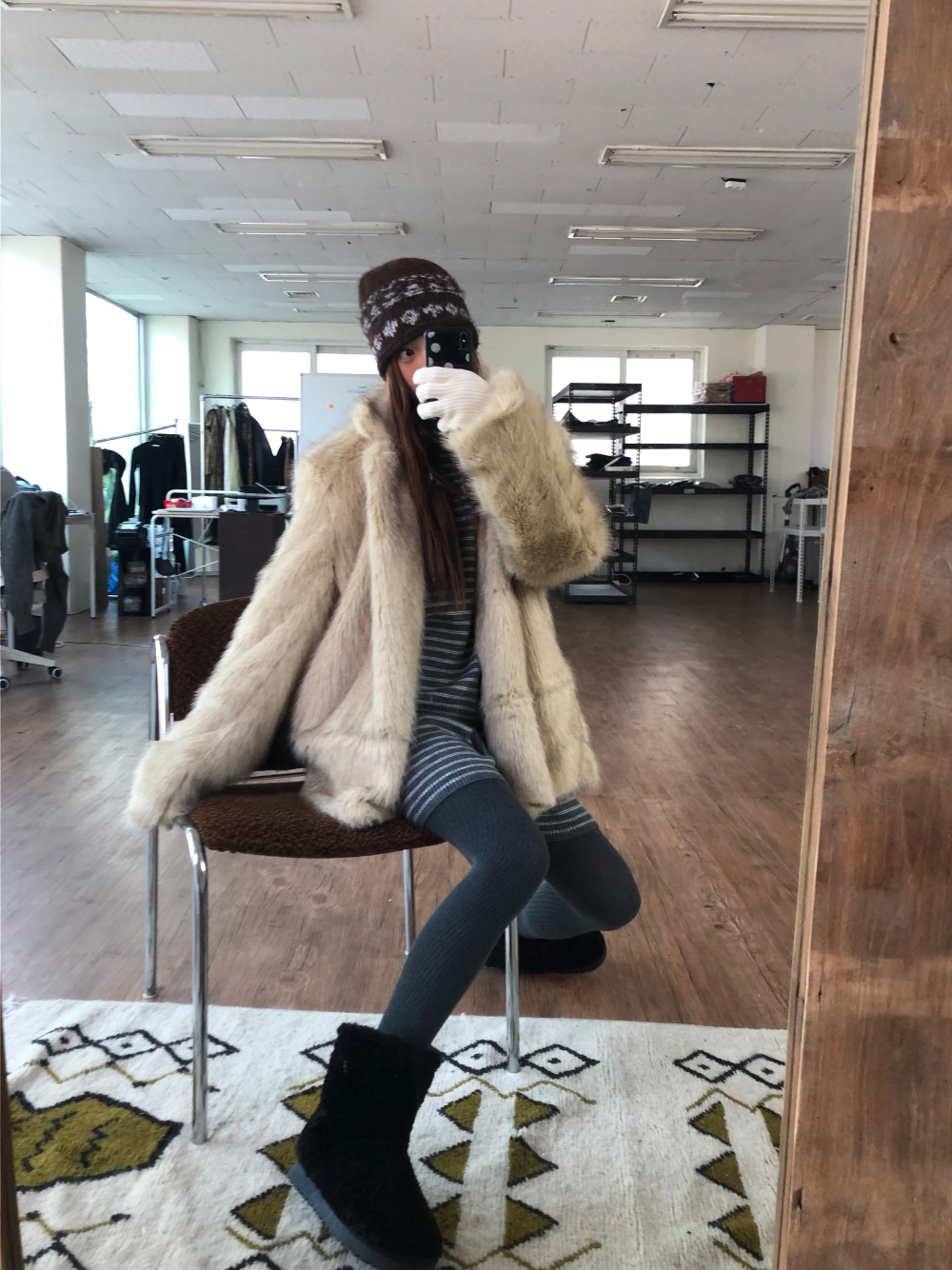 코트 모델 착용 이미지-S1L52