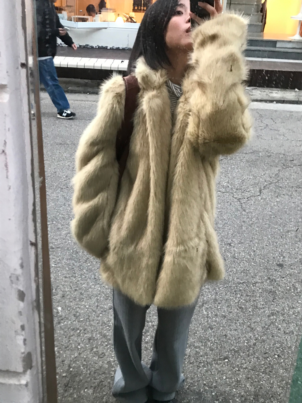 코트 모델 착용 이미지-S1L36