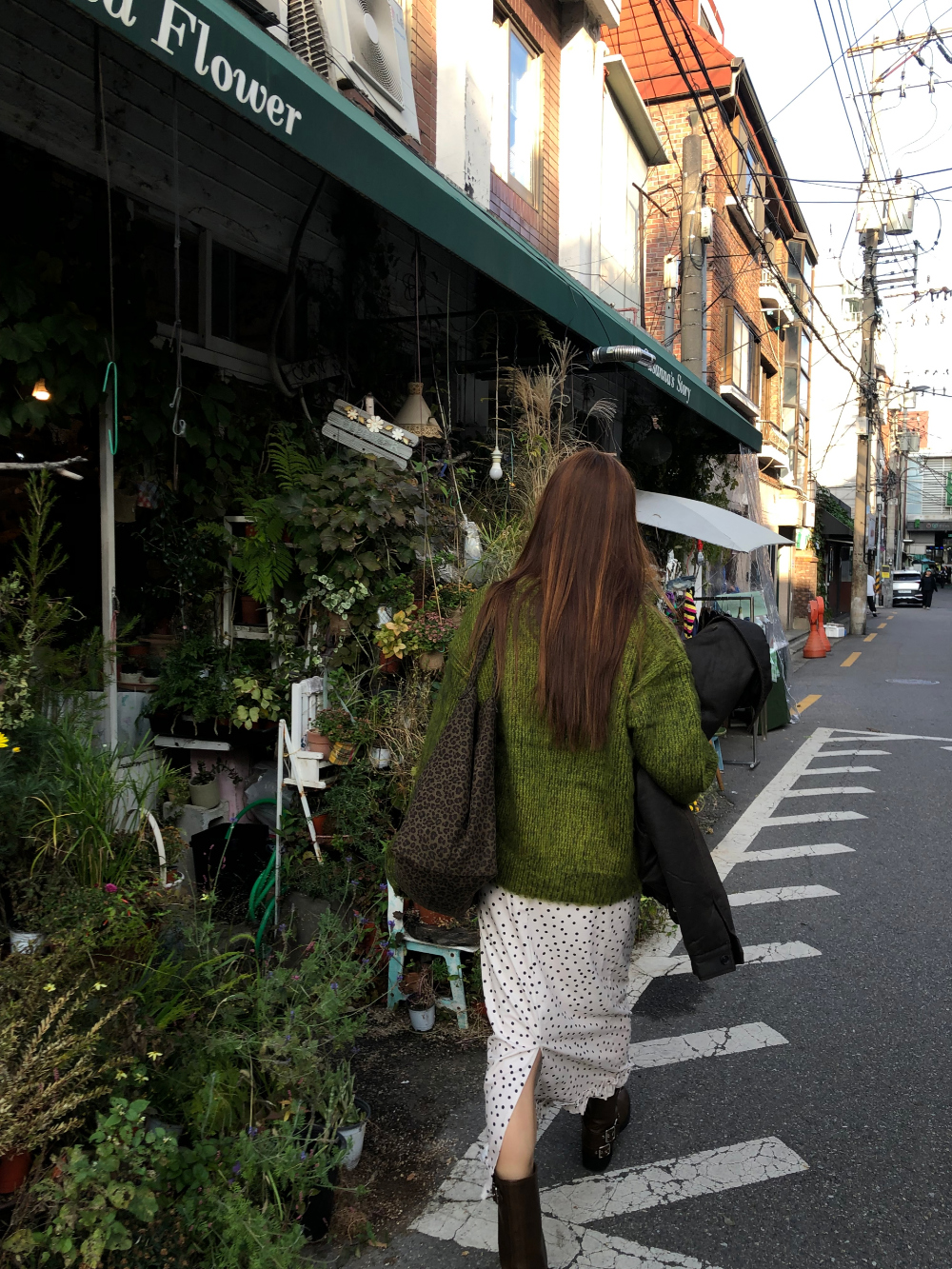 드레스 모델 착용 이미지-S1L48