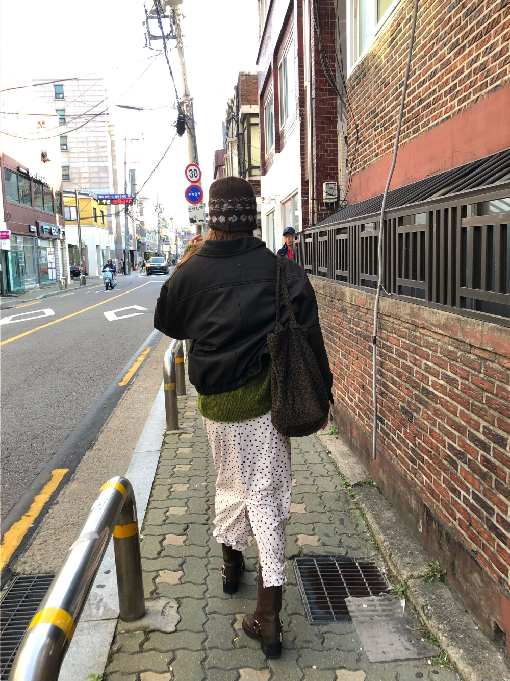 드레스 모델 착용 이미지-S1L43