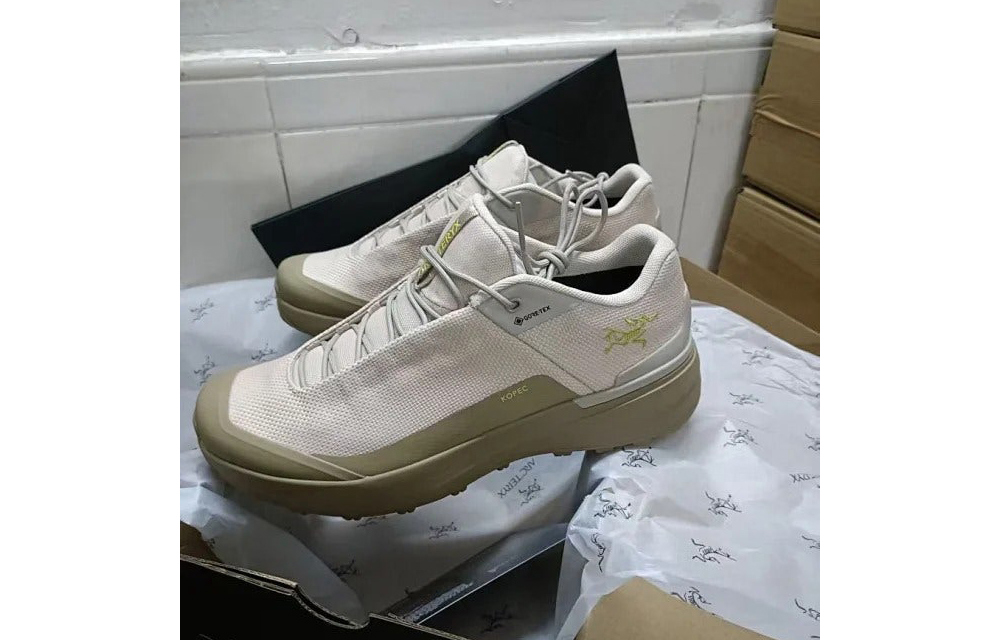 신발 카키 색상 이미지-S47L3