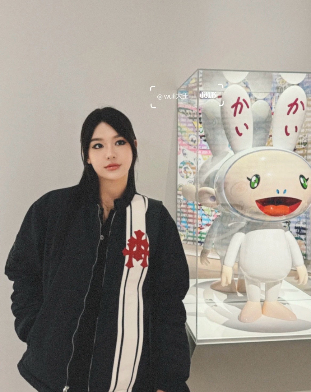 재킷 모델 착용 이미지-S1L17