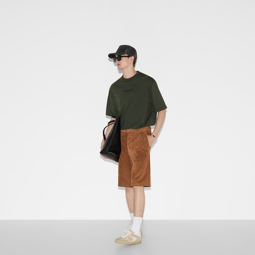 반팔 티셔츠 모델 착용 이미지-S1L31