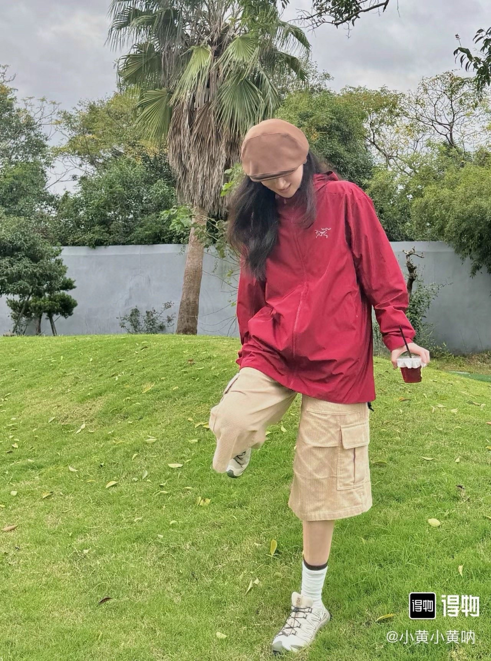 가방 모델 착용 이미지-S1L24
