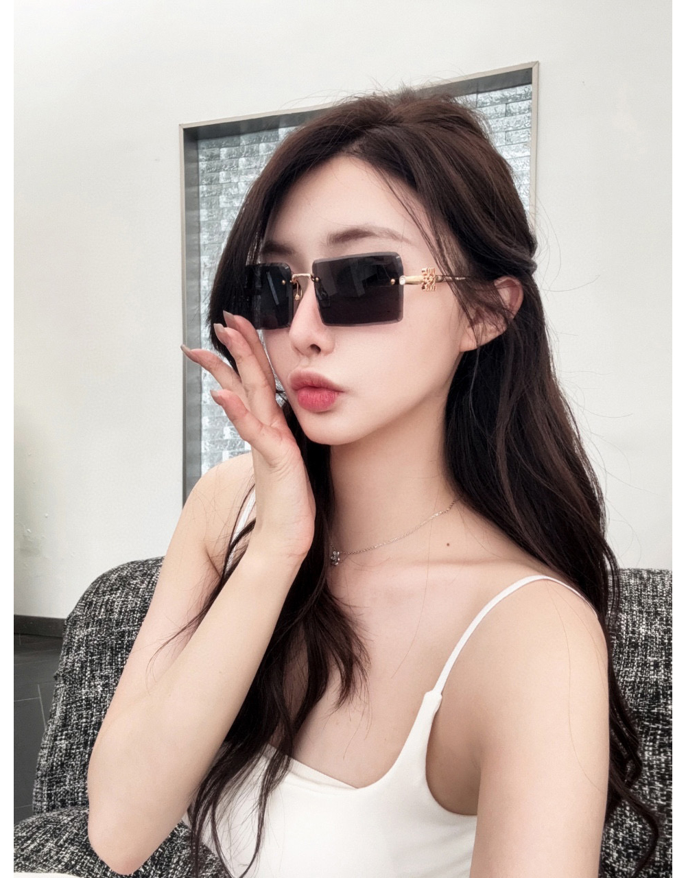 안경 모델 착용 이미지-S255L4