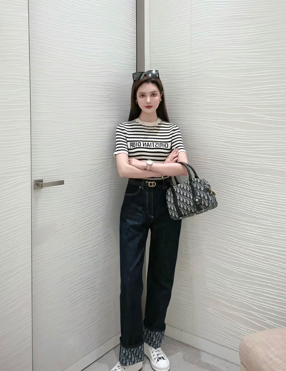 가방 모델 착용 이미지-S150L8