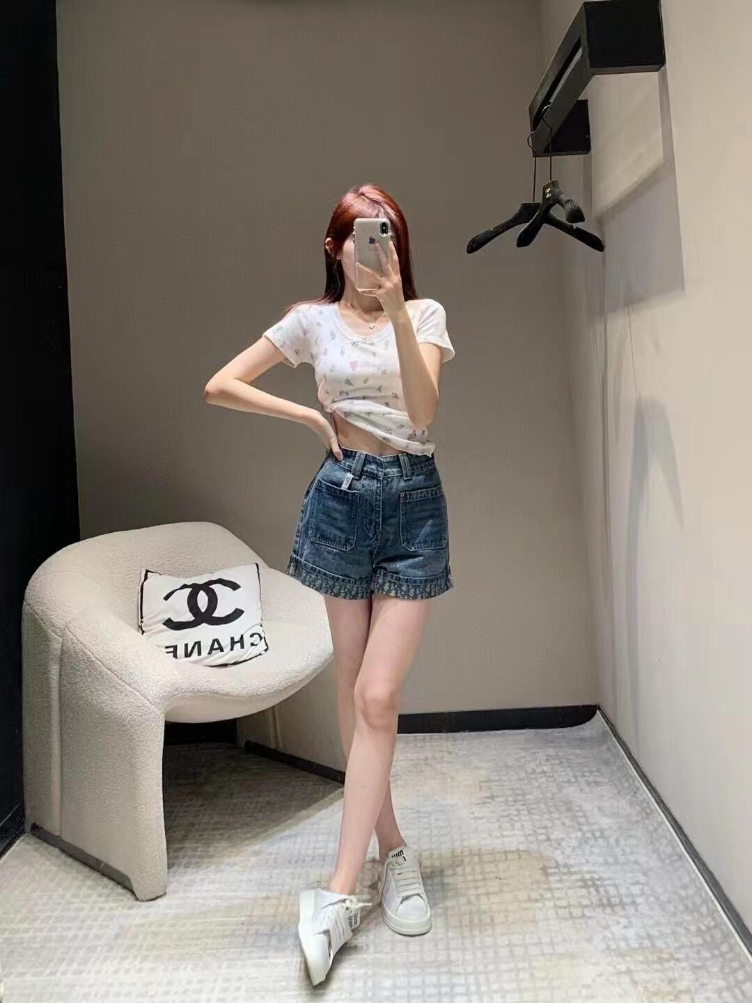13f0f2afd4a9a80dc05368cc41dd10d8.jpg