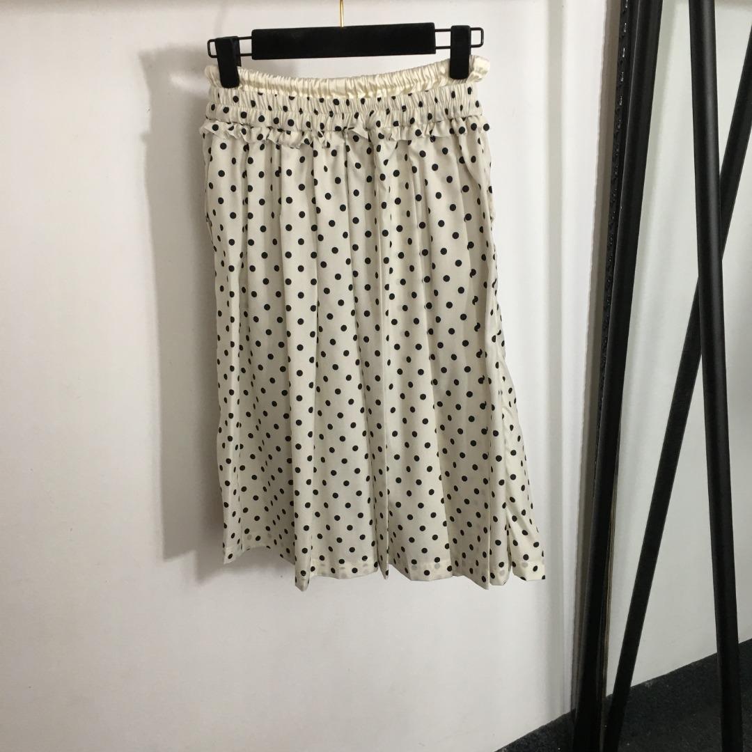 2c9090b49d0ceaeda8dc4b70931a6a52.jpg