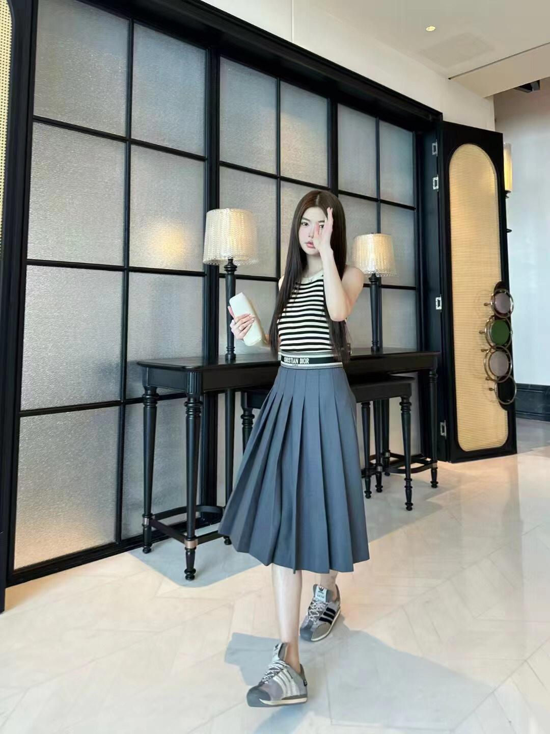5568b97eb17d8aa6cf433027d03cdf6b.jpg