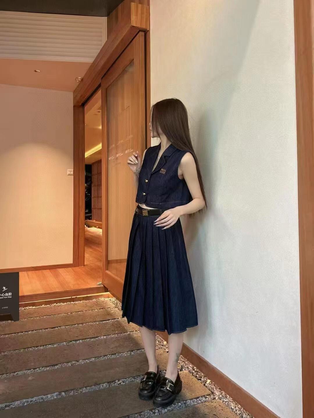 907c645c148d10df6ba4fecd8552c312.jpg
