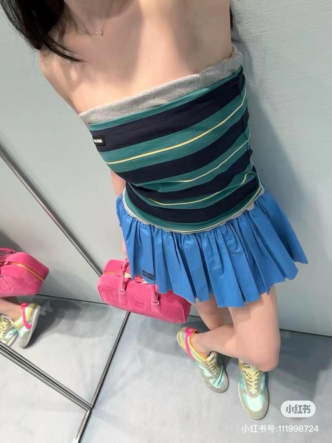 f80fa3d37fa365618f154b5b8cb7b130.jpg