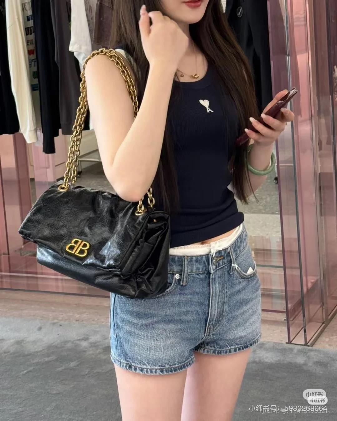 12203a581320770268ea9a3cb84c9bfc.jpg