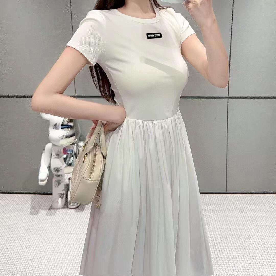41d63b6f8251eb14e71c2d70d49ca2ab.jpg
