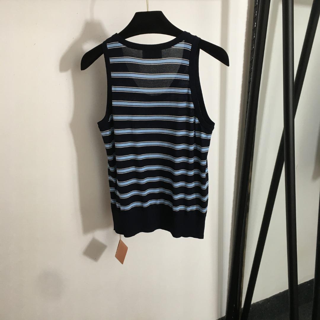 5906a1db46951eae48ad35ebb99f6028.jpg