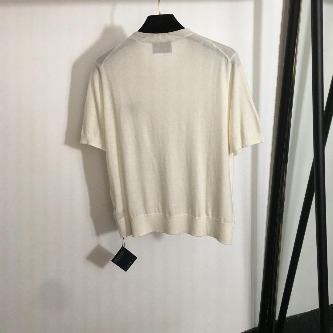 76dd8cecc2b196fea04af387080514c6.jpg