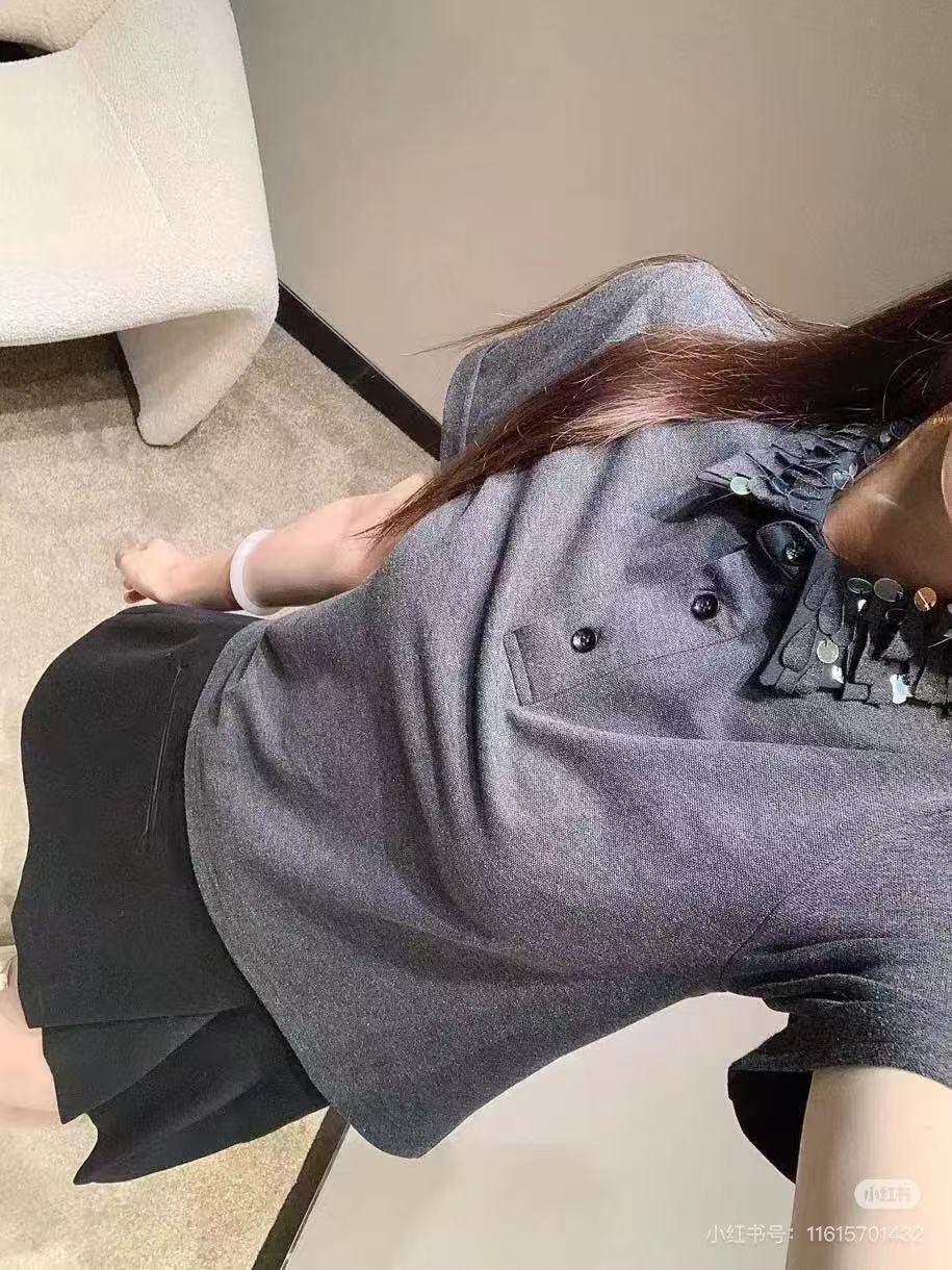 b5e670d2b3c1d16536566113fe5b317a.jpg