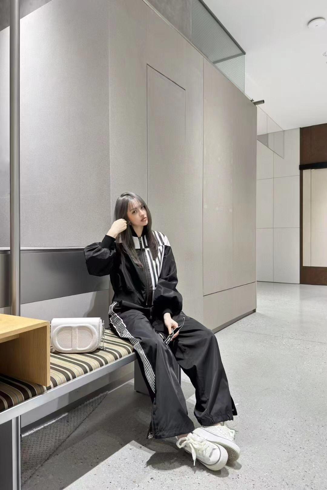 b753e91046482f03a4688f99ace58260.jpg