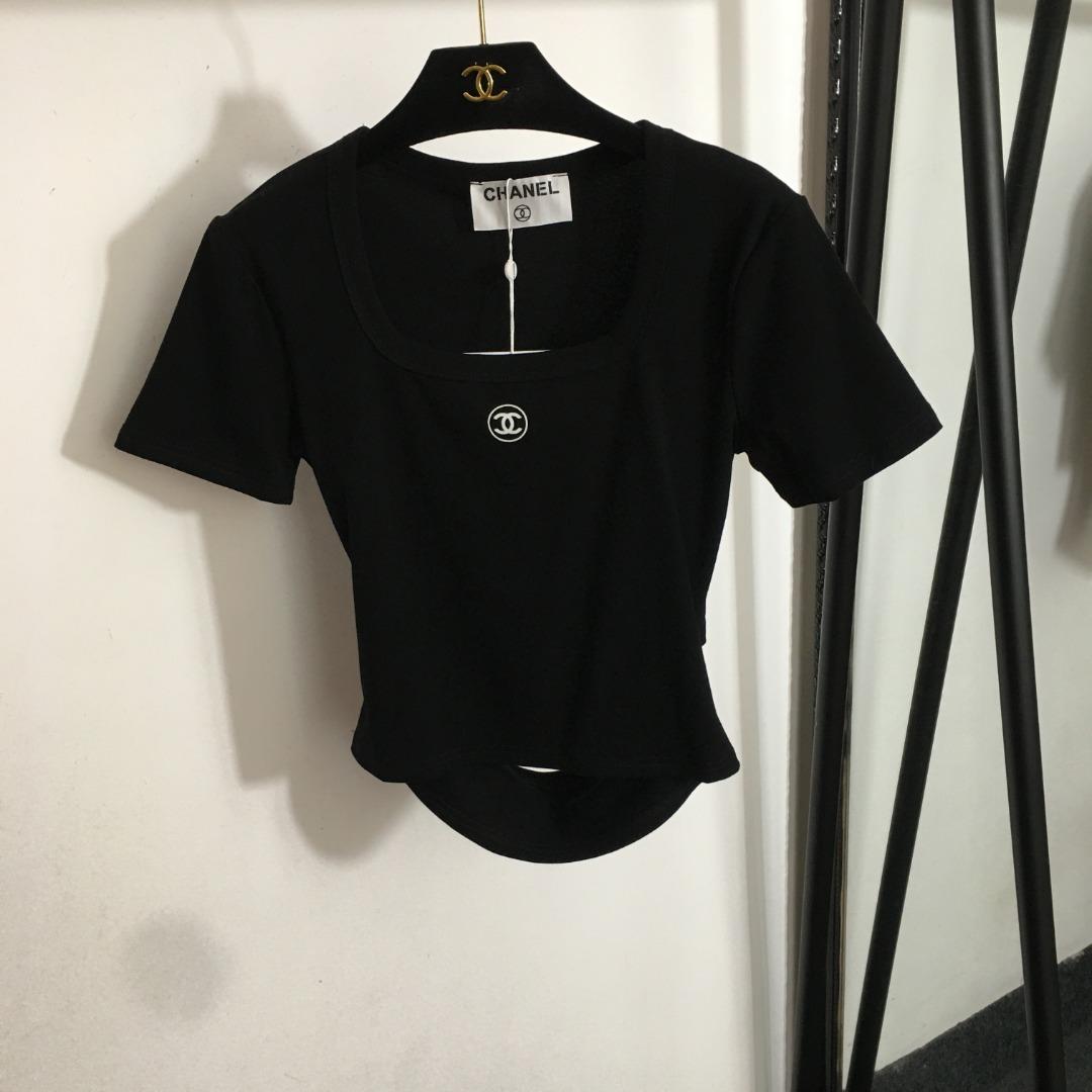e0bc5cc114d90c74a19f8e8ec17dc2a4.jpg