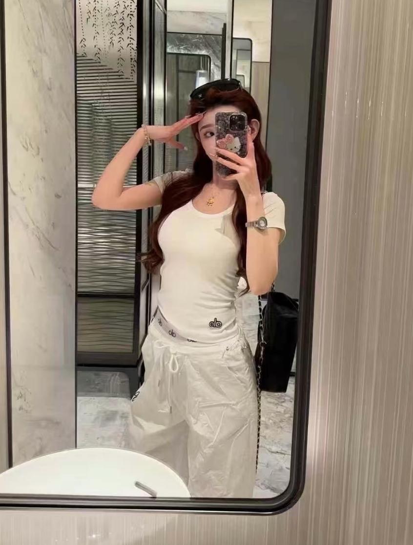 032a87f7ab6114074d1fb94b6335b61b.jpg