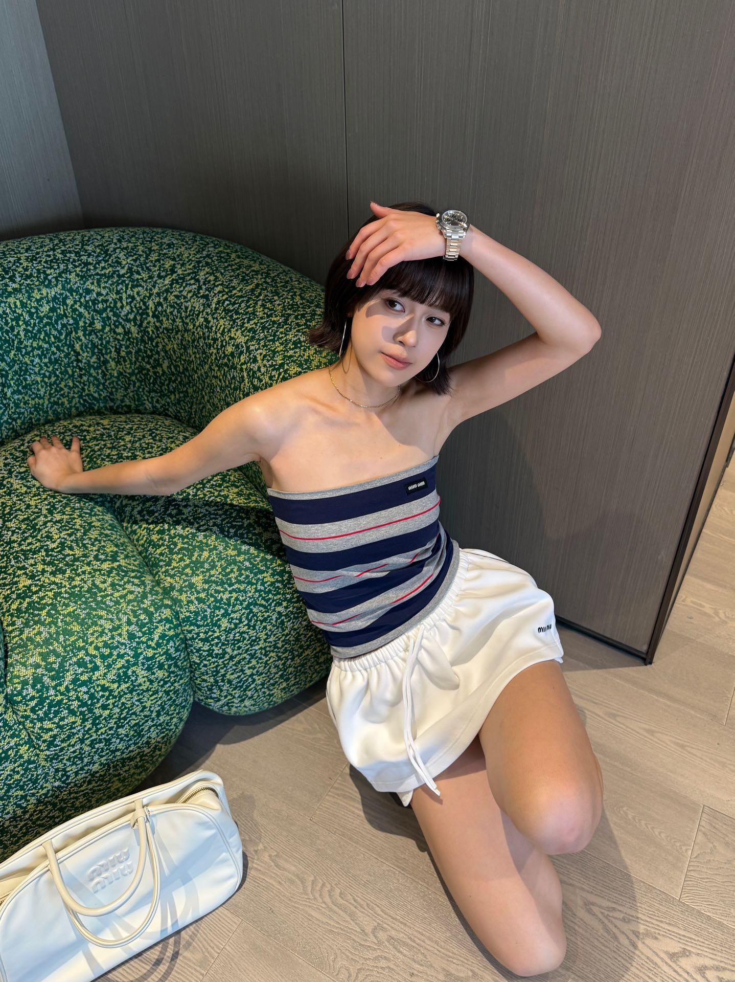 247a653a8cf0f2859c0917c35921a52b.jpg