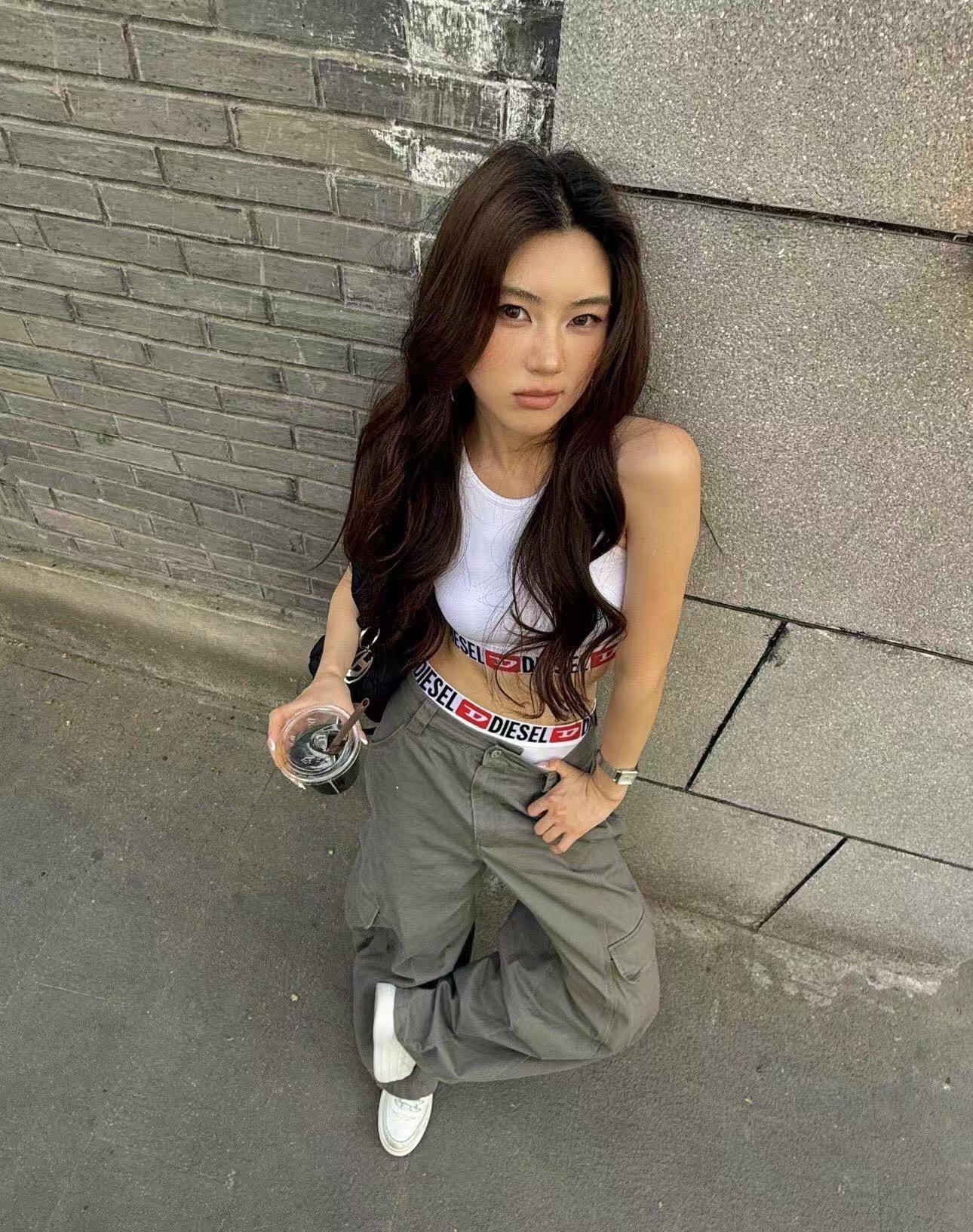 2f4fcaaa5e35181c4b007797e775e422.jpg