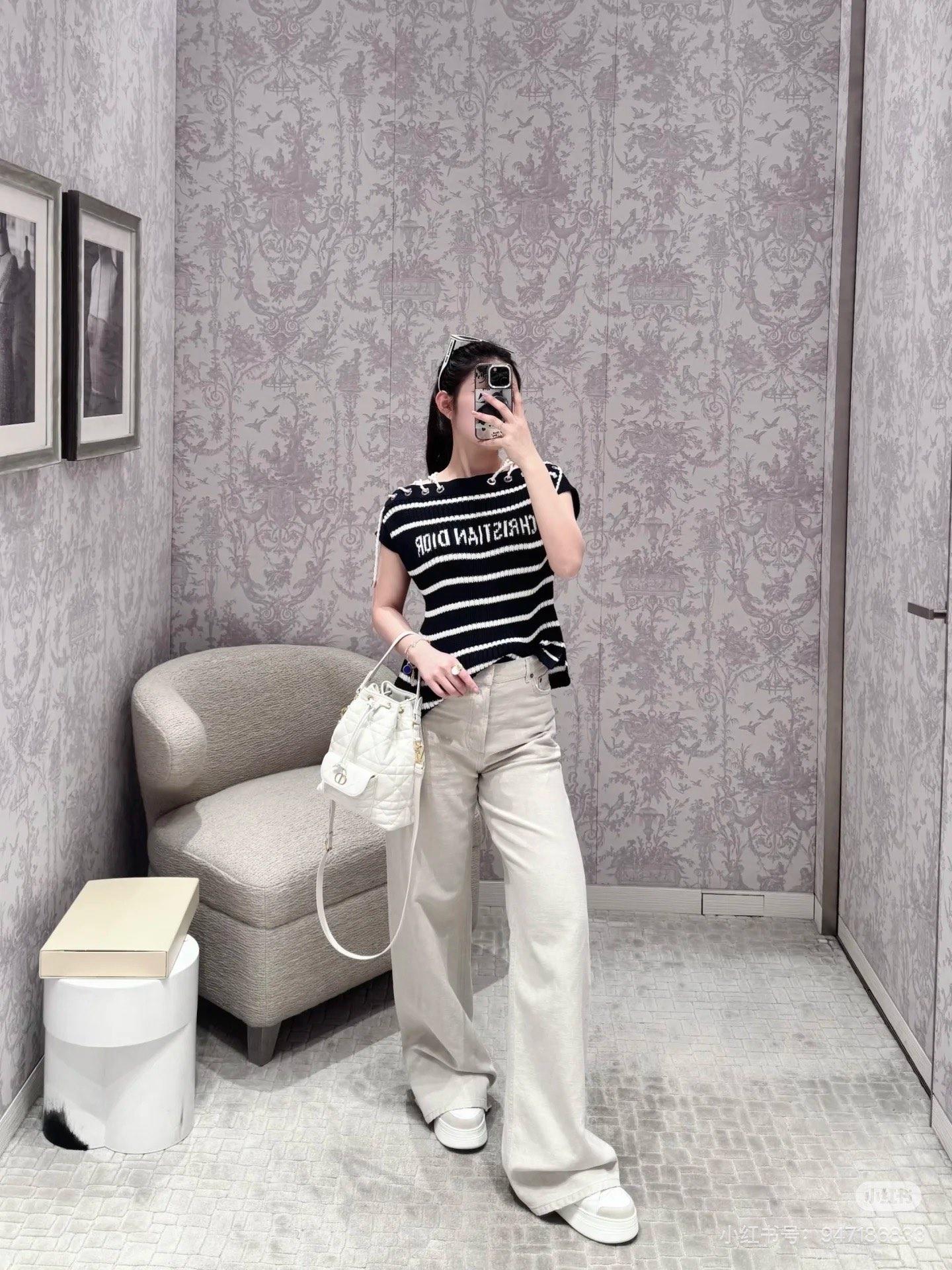 365fd2898221a7f4d8b509407dcc9d10.jpg