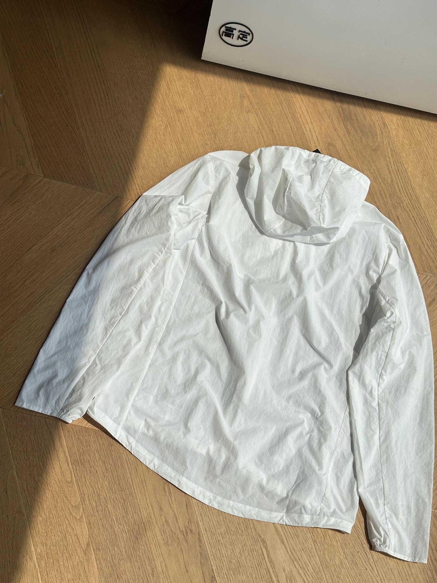 3dbecec3e66f4bf01dbc5dbb561a20b9.jpg