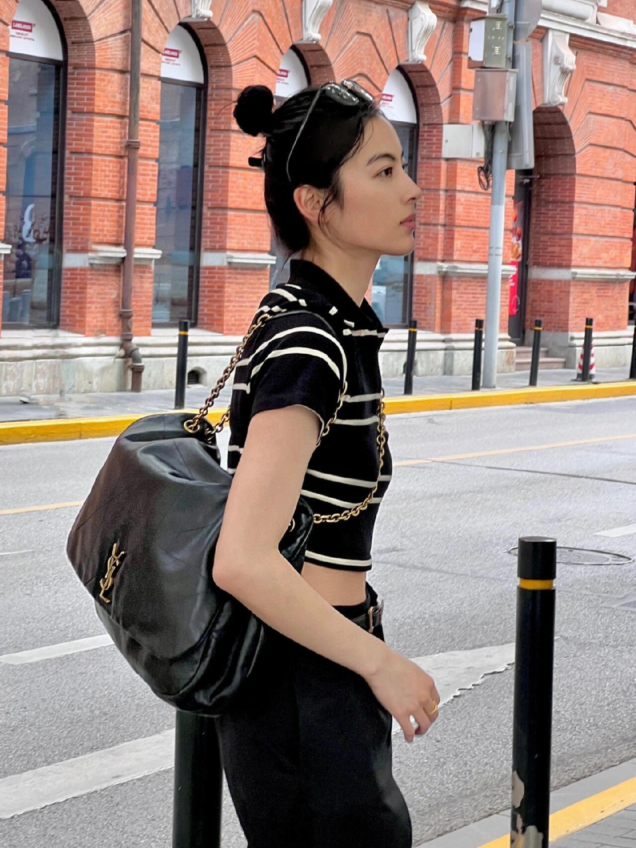 43a61f1fffc09c339815714d4d13ec06.jpg