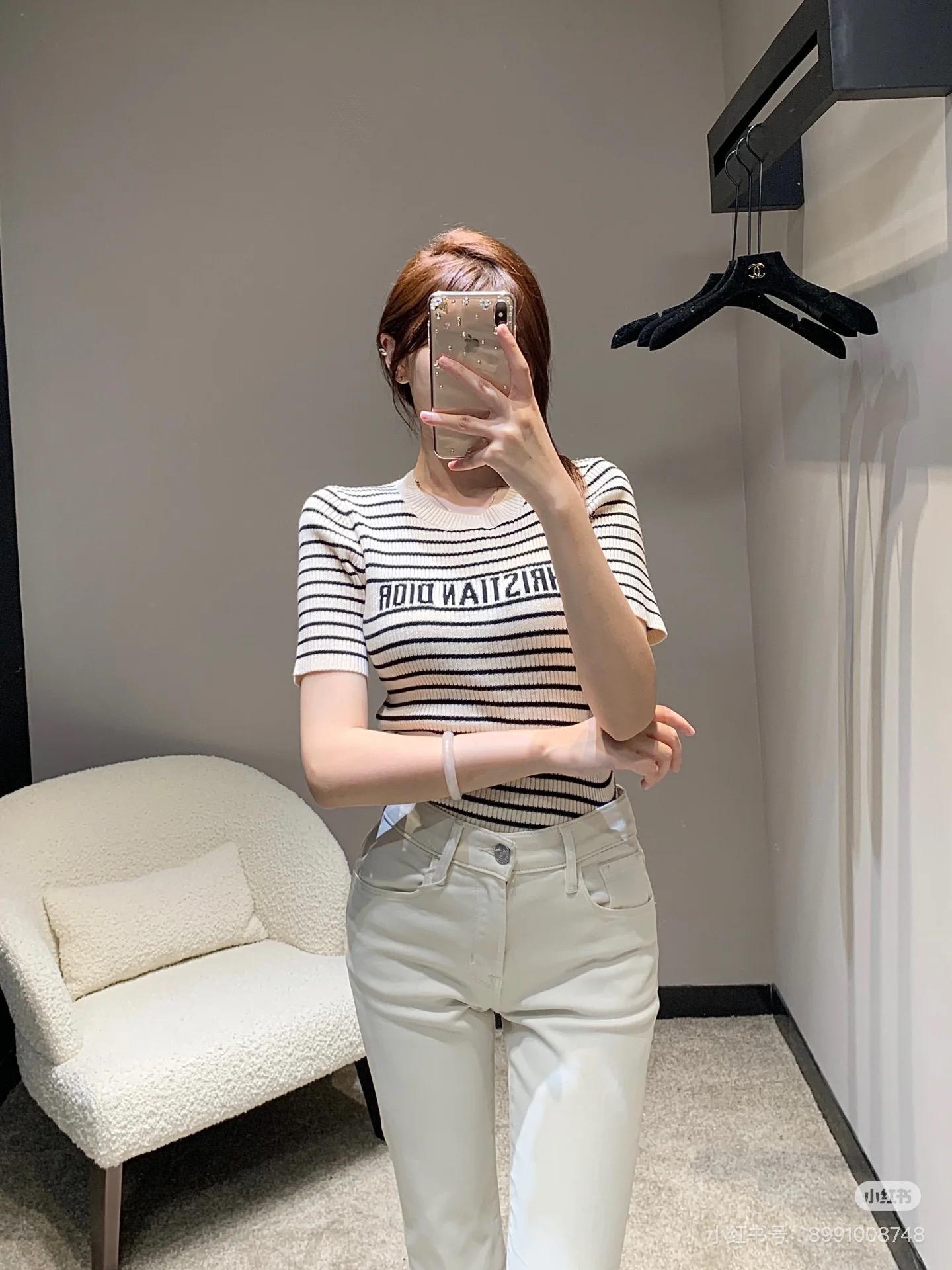 66e86d4d164b730b94d9612b4a566a70.jpg