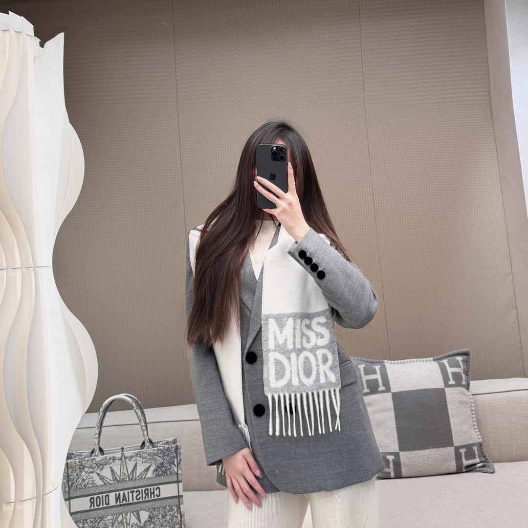 6fe0321c6cbeb18d452af2708a9c5d49.jpg