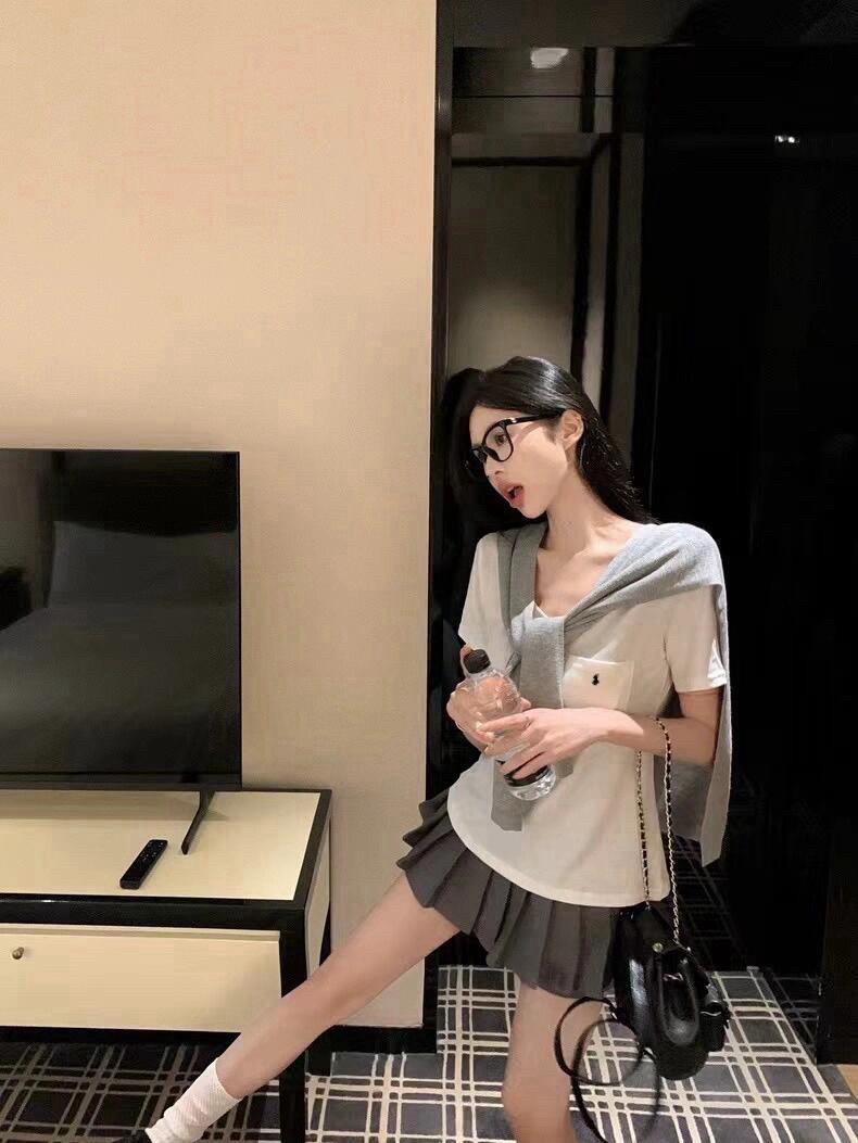 77610ae3e97cc985f8bc48a8b0d011ce.jpg