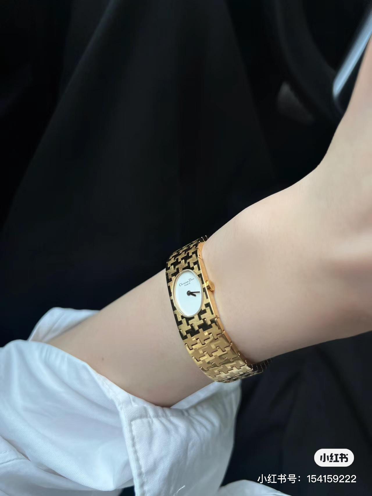 82fd07811f60a9fe17f8efe4606e50eb.jpg