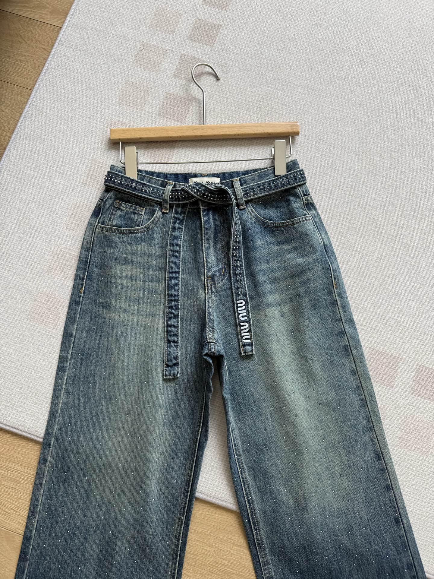 8c119e78e9a5a463a9eaa5530fa96726.jpg