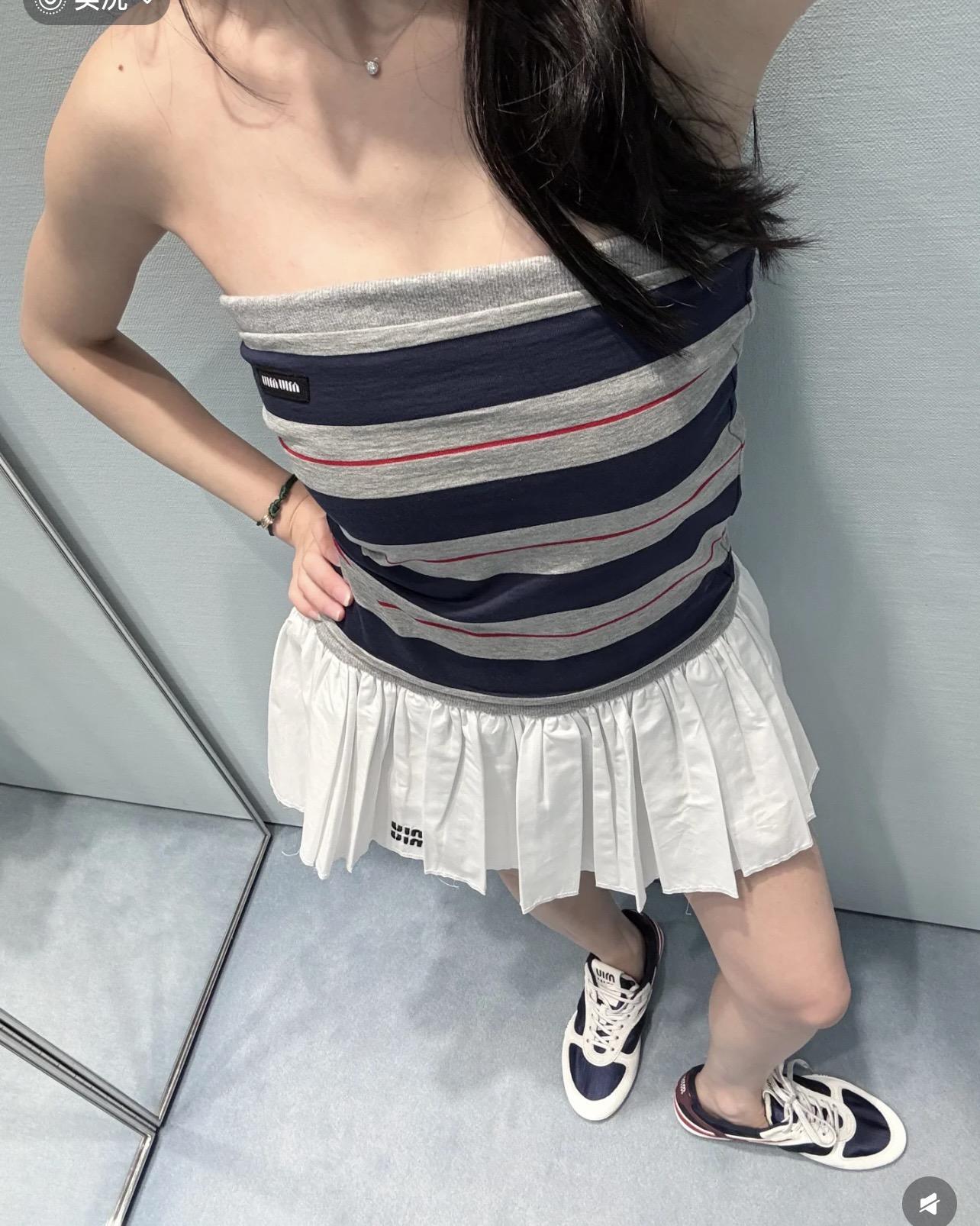 97fbe1c72fc6bcb9bb8dbb345df2569d.jpg