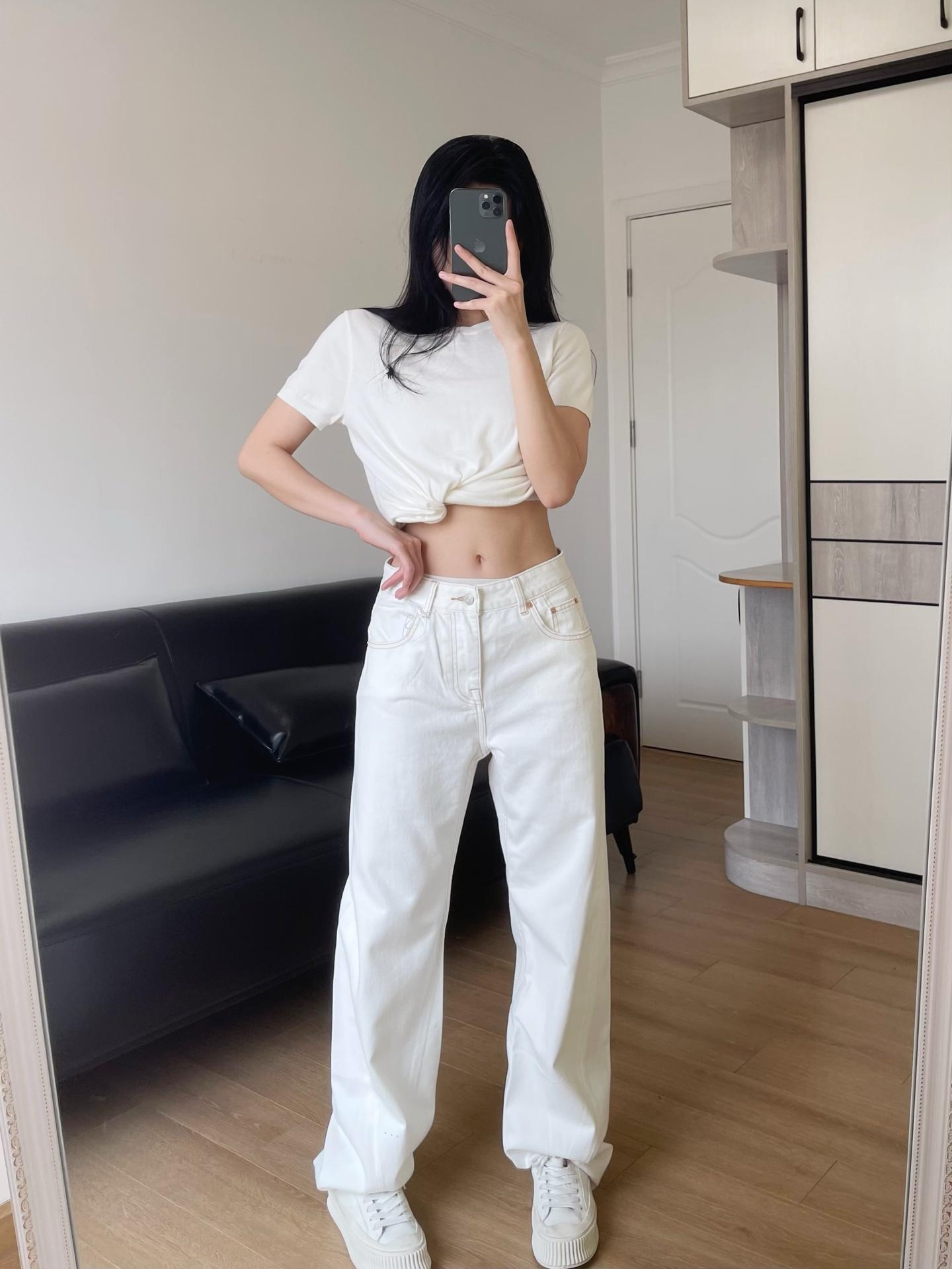 b90793a87b864f70c6e4a65a61e27411.jpg