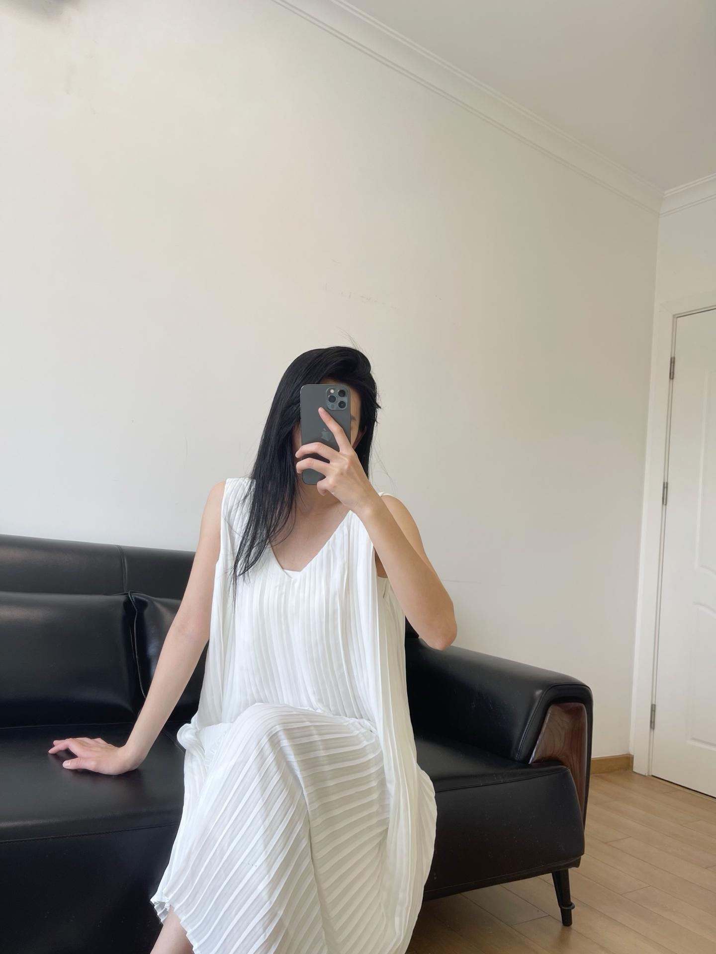 bbd80b9289d3492a01b66669f4d8d660.jpg