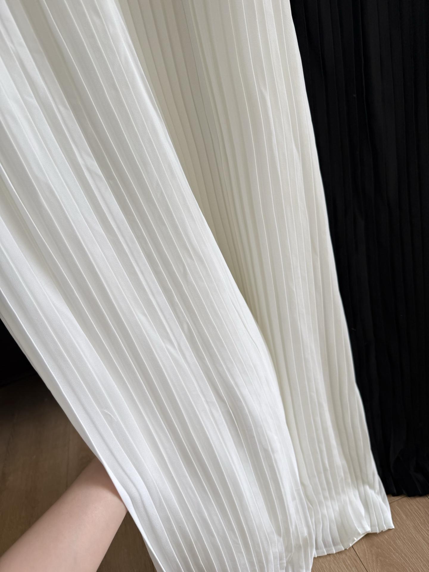 c809567a1a624c71a6da32fa3915616e.jpg