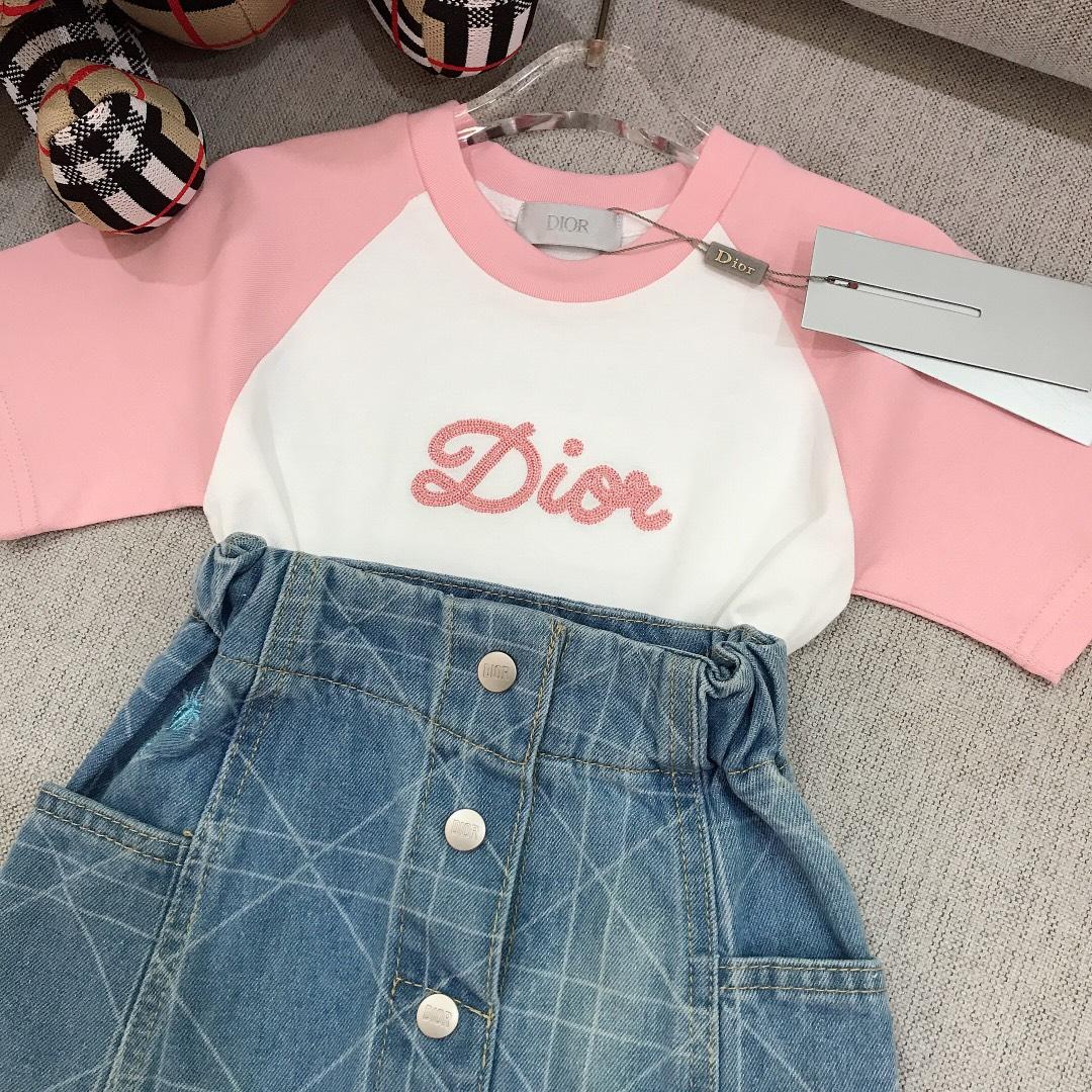 d4d4f9d847cc626e79098f21517775a5.jpg
