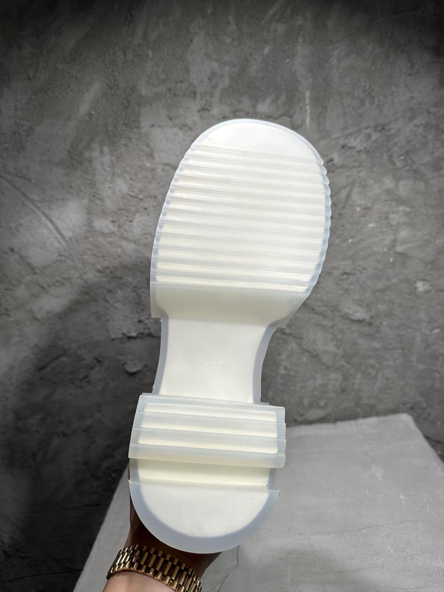 fc81c2376cc53edd33c0caf97b6c10cc.jpg