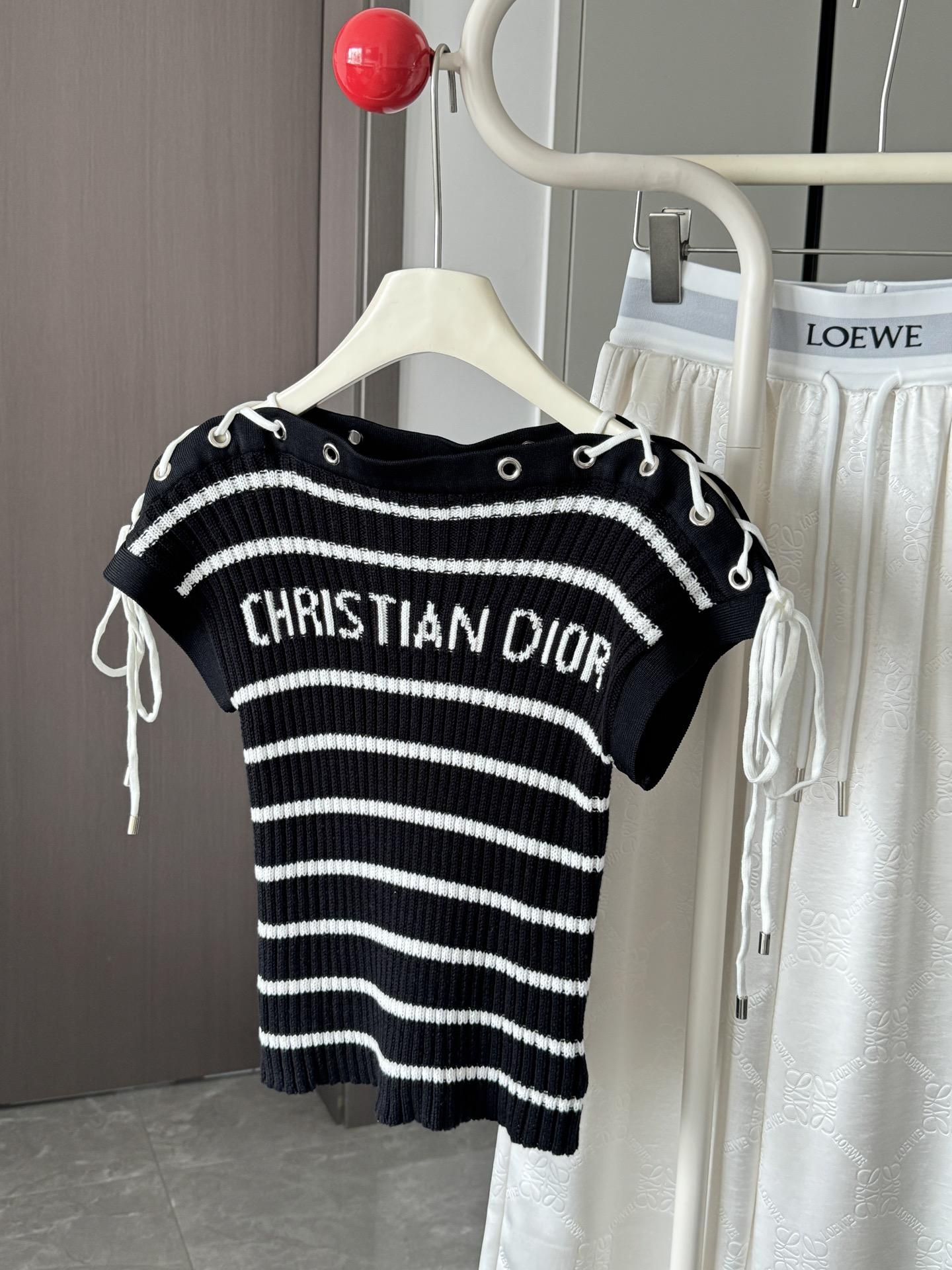 205f3b779607cc7900deb255f0c0a725.jpg