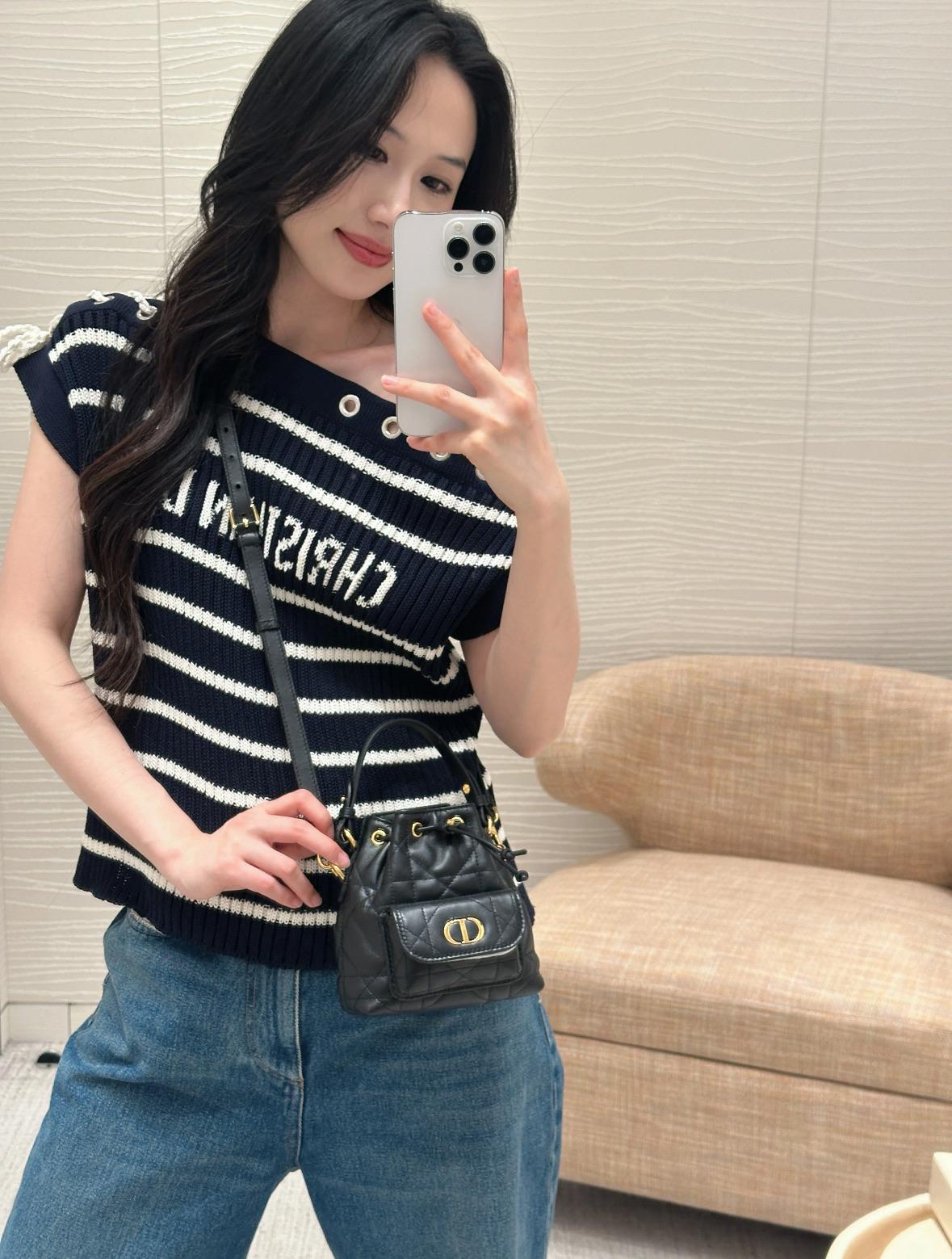 4de1bfc3b6d9b28ceb4a981e534b9809.jpg