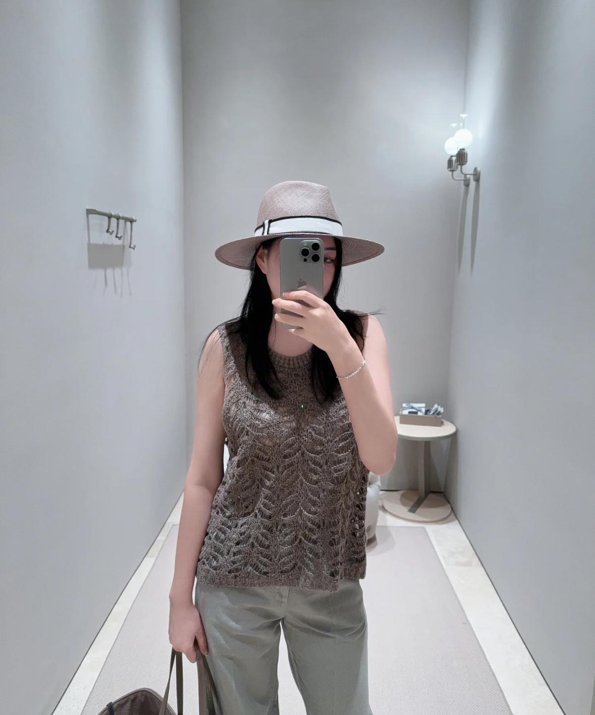 72696440113f5ab4b6f27e72dcfd3366.jpg
