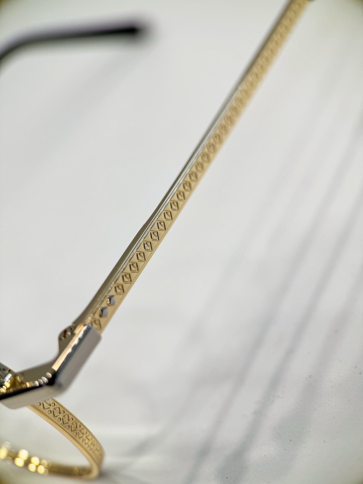ada6f558b70ef0ea17d7b7b2cfb635ac.jpg
